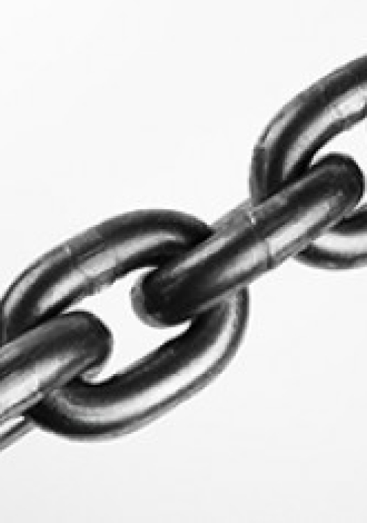 Round-link cargo and traction chains